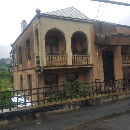 Hotel Shaumiani 库塔伊西 外观 照片